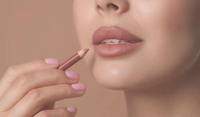 Natural lip liner – define and shape lips with smooth, non-toxic colour in clean formulas at Natural Mum