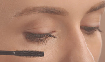 Natural volume mascara – buildable, non-toxic formula for fuller, thicker lashes at Natural Mum