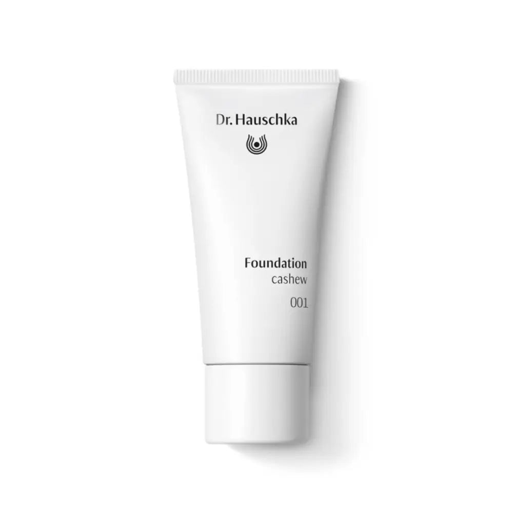 White tube of Dr. Hauschka Foundation in shade 001.