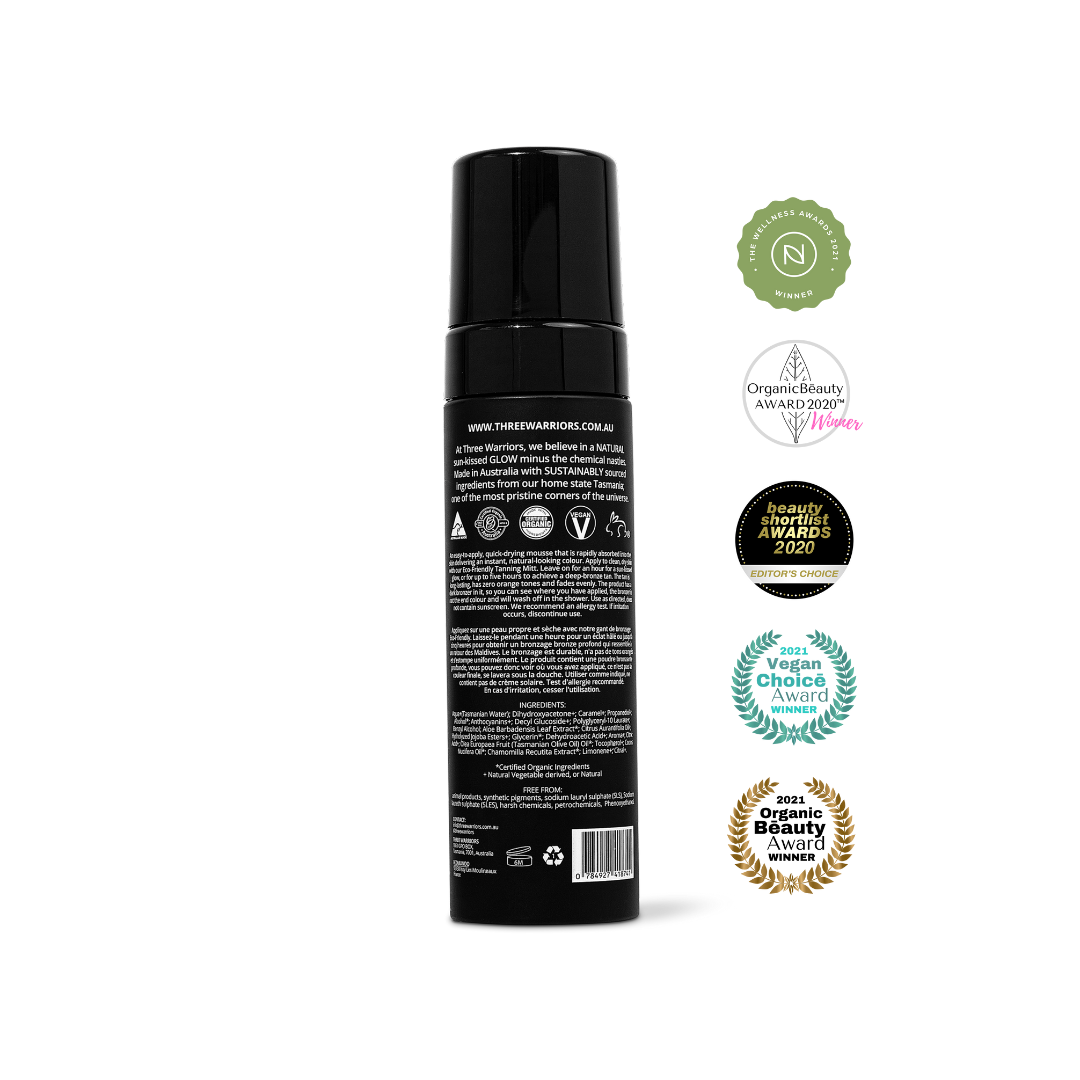 Three warriors self-tan mousse award winner of the organic beauty award, beauty shortlist award, vegan choice award, and organic beauty winner award, back of bottle. An organic and natural skincare self tanning mousse