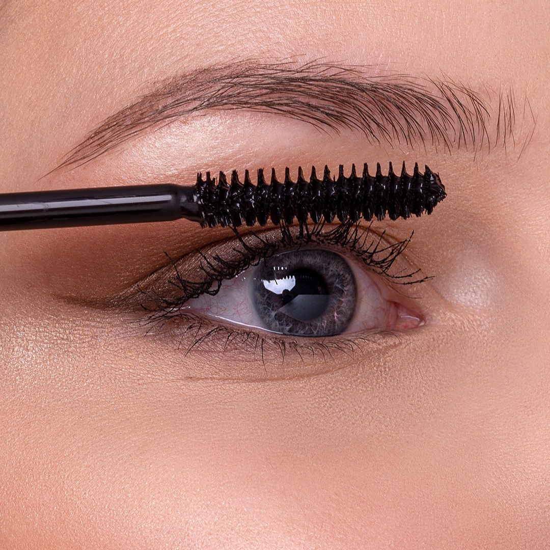 natural makeup mascara